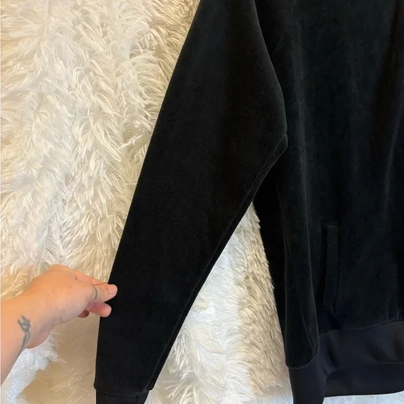 Juicy Couture Velvet Zip-Up Hoodie – Size XL Y2K | Rare | Velour | Rhinestones👑 - Picture 7 of 17